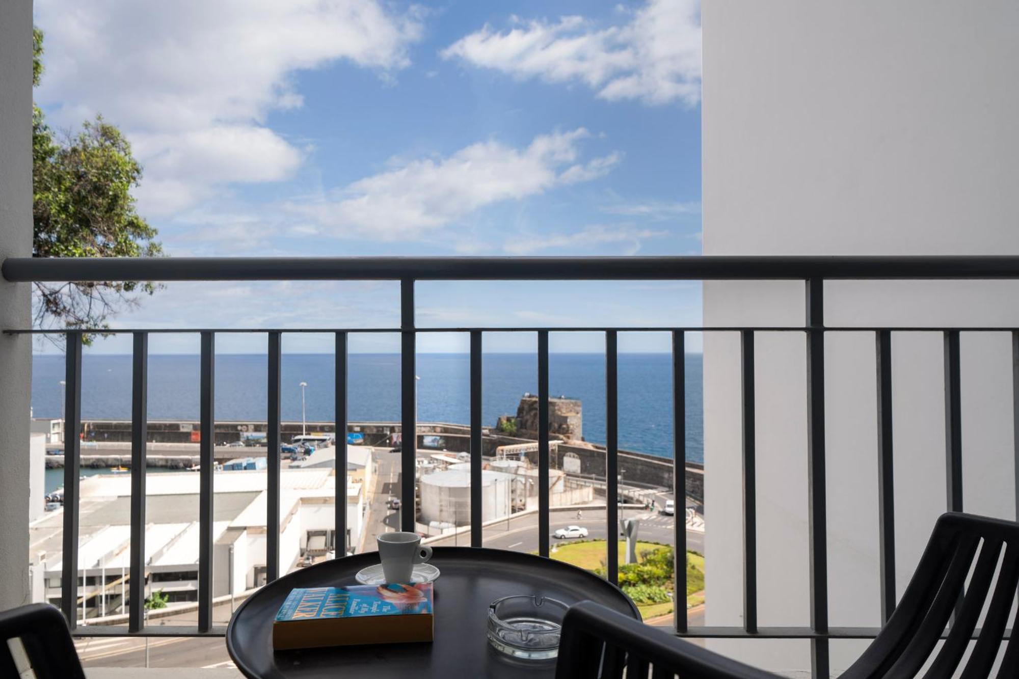 Apartamento Princesa Dona Amelia By An Island Apart Funchal  Buitenkant foto